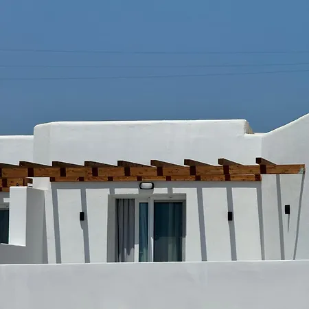 The Blue Of Mykonos * Platys Gialos (Mykonos)