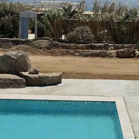 The Blue Of Mykonos * Platys Gialos (Mykonos)
