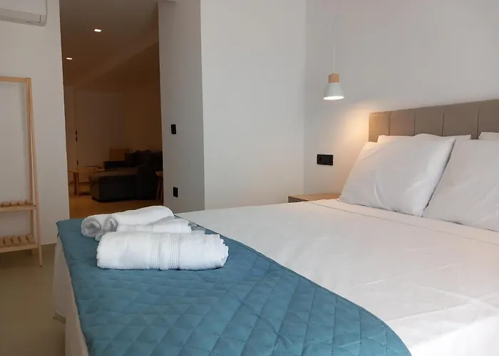 The Blue Of Mykonos Platys Gialos (Mykonos)