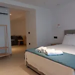 The Blue Of Mykonos * Платис Ялос